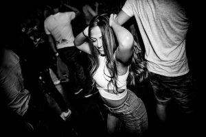 beautiful-girl-rnb-party-budapest